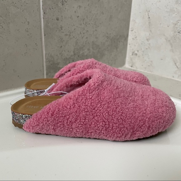 Steve Madden Girls Faux Sherpa Clog Size 3 - Picture 1 of 10